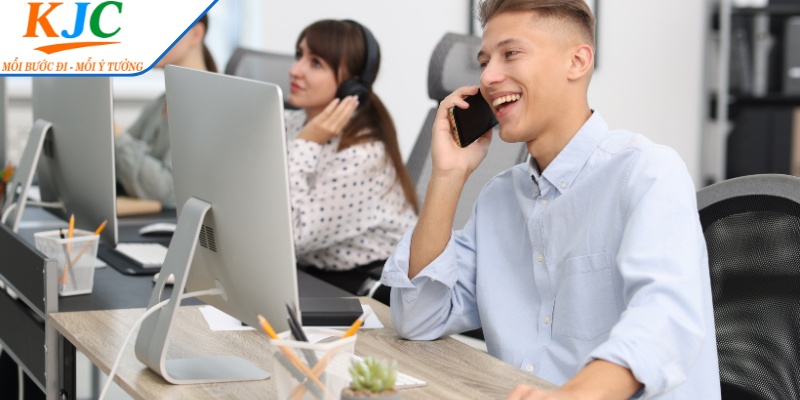 Kỹ năng tổ chức, giao tiếp và công nghệ quyết định hiệu quả công việc