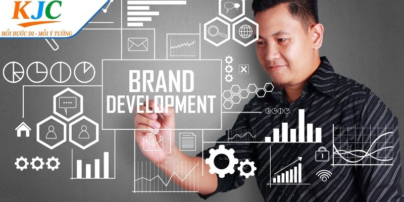 Một số bước triển trai phát triển chính sách